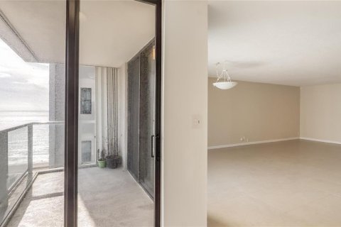 Copropriété à louer à Pompano Beach, Floride: 2 chambres, 130.06 m2 № 2395497 - photo 12