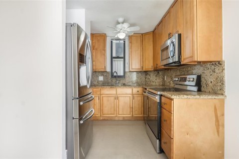 Copropriété à louer à Pompano Beach, Floride: 2 chambres, 130.06 m2 № 2395497 - photo 13