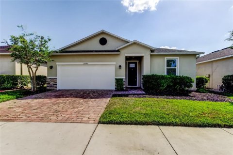 Casa en venta en Land O' Lakes, Florida, 4 dormitorios, 185.8 m2 № 1624825 - foto 1