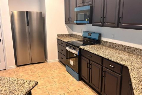 Casa en venta en Land O' Lakes, Florida, 4 dormitorios, 185.8 m2 № 1624825 - foto 5