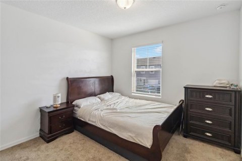 Townhouse in Davenport, Florida 3 bedrooms, 130.43 sq.m. № 1723599 - photo 21