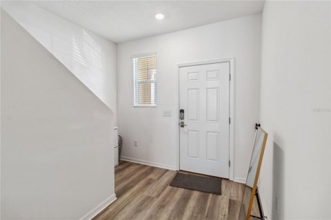 Townhouse in Davenport, Florida 3 bedrooms, 130.43 sq.m. № 1723599 - photo 5