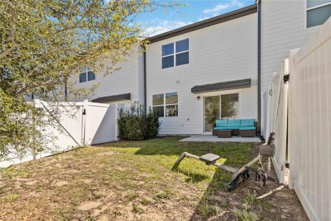 Townhouse in Davenport, Florida 3 bedrooms, 130.43 sq.m. № 1723599 - photo 28