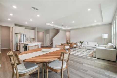 Casa en alquiler en Land O' Lakes, Florida, 4 dormitorios, 307.79 m2 № 1743076 - foto 20