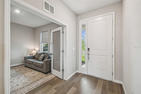 Casa en alquiler en Land O' Lakes, Florida, 4 dormitorios, 307.79 m2 № 1743076 - foto 6