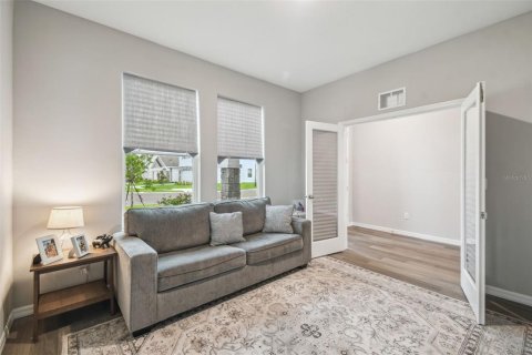 Casa en alquiler en Land O' Lakes, Florida, 4 dormitorios, 307.79 m2 № 1743076 - foto 7