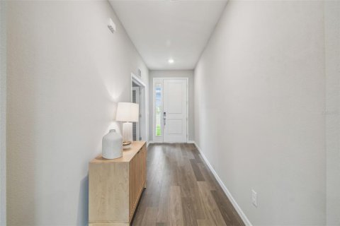 Casa en alquiler en Land O' Lakes, Florida, 4 dormitorios, 307.79 m2 № 1743076 - foto 4