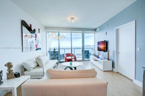 Copropriété à vendre à Miami, Floride: 1 chambre, 77.39 m2 № 1713318 - photo 3