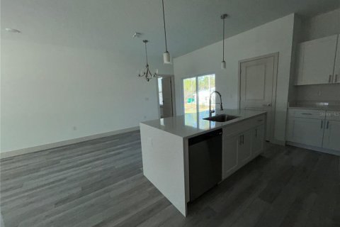 Villa ou maison à vendre à Citrus Springs, Floride: 4 chambres, 144.09 m2 № 2298220 - photo 9