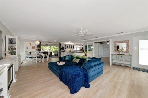 Villa ou maison à vendre à Sarasota, Floride: 3 chambres, 261.61 m2 № 1686508 - photo 11