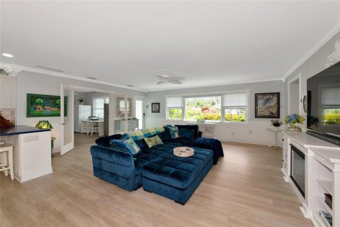 Villa ou maison à vendre à Sarasota, Floride: 3 chambres, 261.61 m2 № 1686508 - photo 10