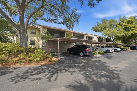 Condo in Venice, Florida, 2 bedrooms № 2091432 - photo 28