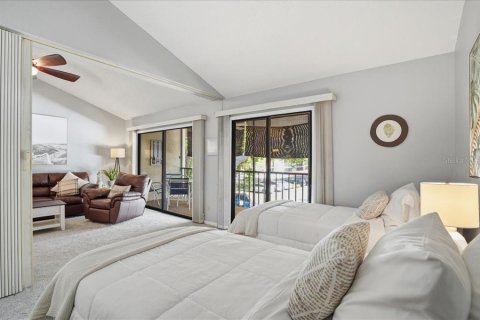 Condo in Venice, Florida, 2 bedrooms № 2091432 - photo 25