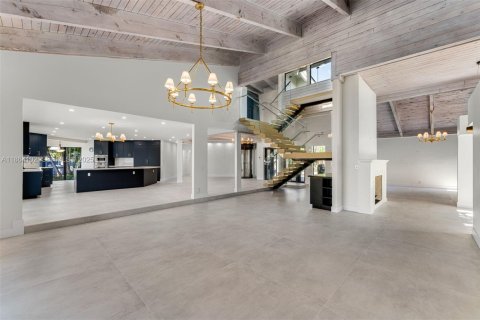 Villa ou maison à vendre à Hallandale Beach, Floride: 3 chambres, 490.62 m2 № 1895759 - photo 12