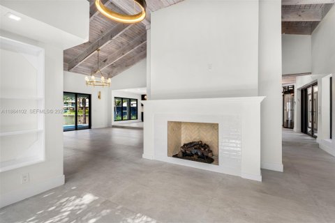 Villa ou maison à vendre à Hallandale Beach, Floride: 3 chambres, 490.62 m2 № 1895759 - photo 16