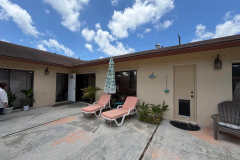 Appartement à West Palm Beach, Floride 3 chambres, 123.75 m2 № 2084730