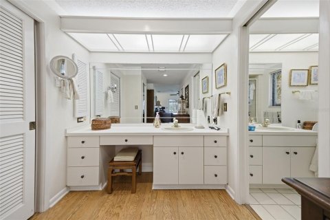 Casa en venta en Lutz, Florida, 3 dormitorios, 319.68 m2 № 2211723 - foto 18