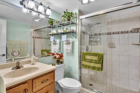 Copropriété à vendre à Pembroke Pines, Floride: 2 chambres, 108.7 m2 № 2004645 - photo 26