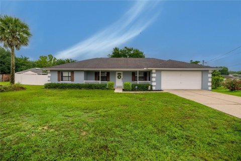 Villa ou maison à vendre à Ocala, Floride: 4 chambres, 200.95 m2 № 1838279 - photo 1