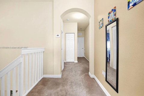 Townhouse in Doral, Florida 3 bedrooms, 150.13 sq.m. № 1804426 - photo 8
