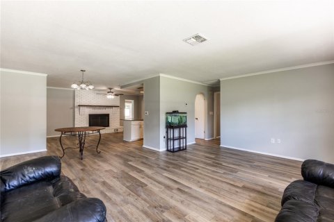 House in Spring Hill, Florida 4 bedrooms, 198.25 sq.m. № 2344574 - photo 8
