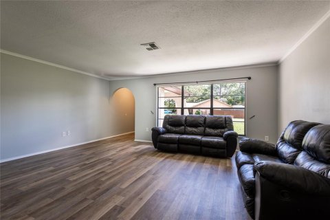 House in Spring Hill, Florida 4 bedrooms, 198.25 sq.m. № 2344574 - photo 7