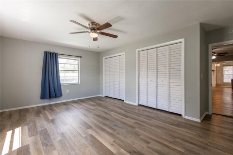 House in Spring Hill, Florida 4 bedrooms, 198.25 sq.m. № 2344574 - photo 29