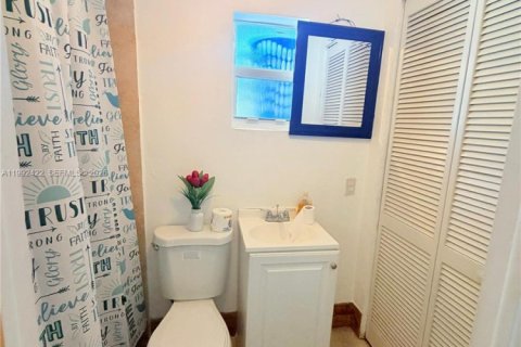 Immobilier commercial à louer à Miami, Floride: 1 chambre, 18.58 m2 № 2059126 - photo 7