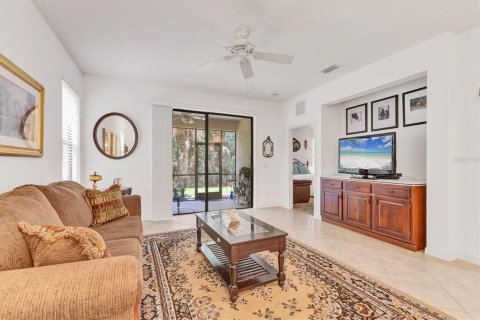 House in Venice, Florida 2 bedrooms, 148.64 sq.m. № 1777396 - photo 7