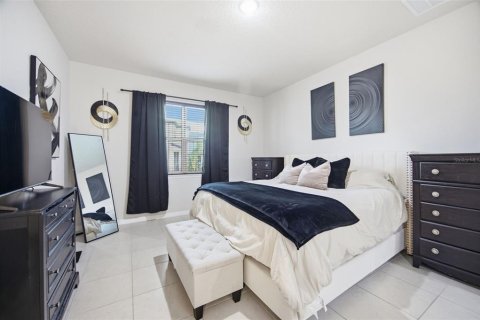 Villa ou maison à vendre à Tampa, Floride: 4 chambres, 264.49 m2 № 2396853 - photo 8