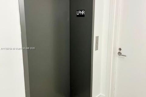 Copropriété à vendre à Hallandale Beach, Floride: 3 chambres, 146.51 m2 № 1985467 - photo 13