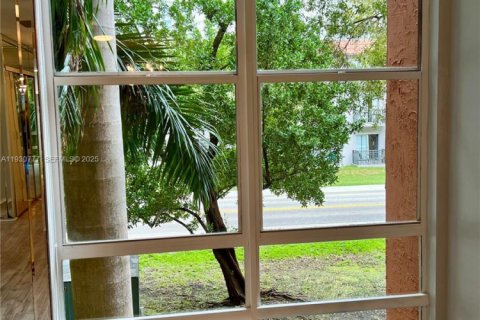 Condominio en alquiler en Sunny Isles Beach, Florida, 1 dormitorio, 67.35 m2 № 1992985 - foto 5