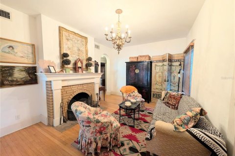 Villa ou maison à louer à Sarasota, Floride: 2 chambres, 108.51 m2 № 2206427 - photo 8
