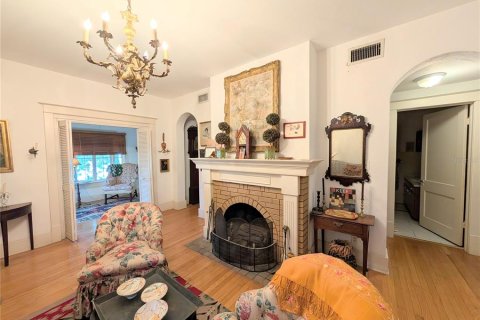 Villa ou maison à louer à Sarasota, Floride: 2 chambres, 108.51 m2 № 2206427 - photo 10