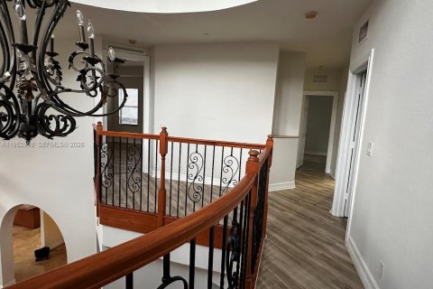 Casa en alquiler en Plantation, Florida, 4 dormitorios, 266.44 m2 № 2008835 - foto 13