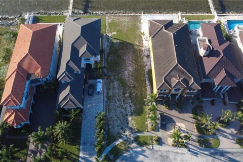 Terreno en venta en Apollo Beach, Florida № 2427230 - foto 2