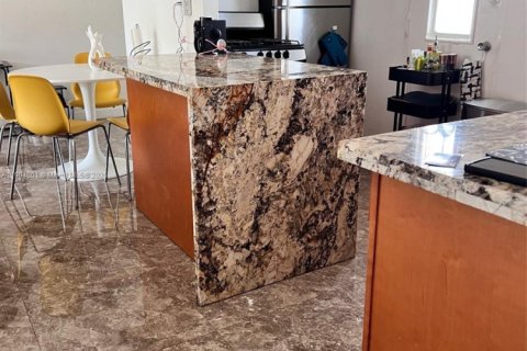 Купить кондоминиум в Майами-Бич, Флорида 1 спальня, 67.82м2, № 1956341 - фото 22