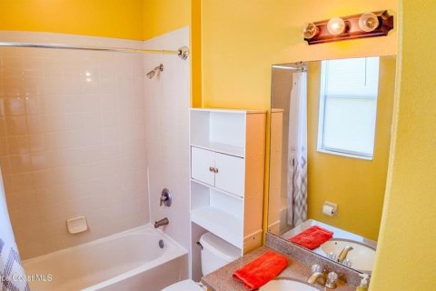 Villa ou maison à vendre à Kissimmee, Floride: 5 chambres, 295.71 m2 № 2415461 - photo 17