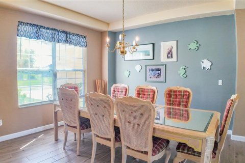 Villa ou maison à vendre à Kissimmee, Floride: 5 chambres, 295.71 m2 № 2415461 - photo 6