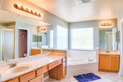 Villa ou maison à vendre à Kissimmee, Floride: 5 chambres, 295.71 m2 № 2415461 - photo 11
