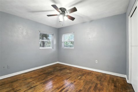 Commercial property in DeLand, Florida 3 bedrooms, 117.52 sq.m. № 2093037 - photo 25