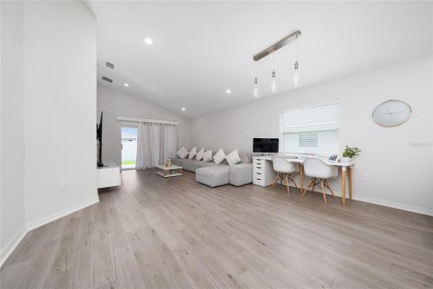 Villa ou maison à vendre à Haines City, Floride: 3 chambres, 136.29 m2 № 1787732 - photo 16