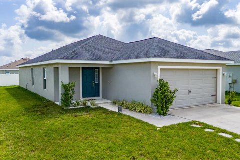Villa ou maison à vendre à Haines City, Floride: 3 chambres, 136.29 m2 № 1787732 - photo 4