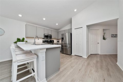 Villa ou maison à vendre à Haines City, Floride: 3 chambres, 136.29 m2 № 1787732 - photo 15
