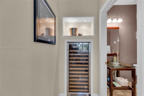 Купить виллу или дом в Уэстон, Флорида 5 спален, 257.8м2, № 2009017 - фото 16