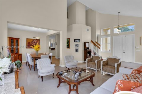 Купить виллу или дом в Уэстон, Флорида 5 спален, 257.8м2, № 2009017 - фото 7