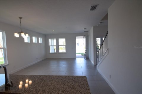 Touwnhouse à vendre à Orlando, Floride: 3 chambres, 185.8 m2 № 1914372 - photo 9