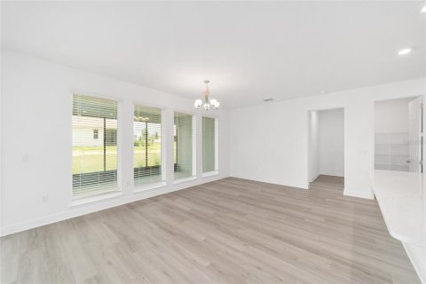 House in Ocala, Florida 2 bedrooms, 231.61 sq.m. № 1911294 - photo 15