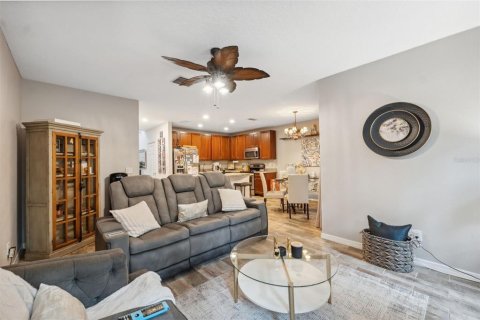 Touwnhouse à vendre à Wesley Chapel, Floride: 3 chambres, 151.43 m2 № 1745318 - photo 14