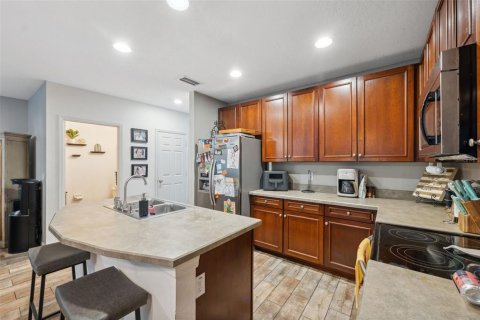 Touwnhouse à vendre à Wesley Chapel, Floride: 3 chambres, 151.43 m2 № 1745318 - photo 10